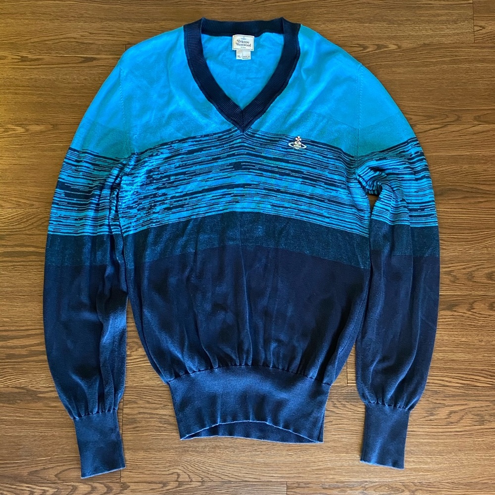 Vivienne Westwood V neck